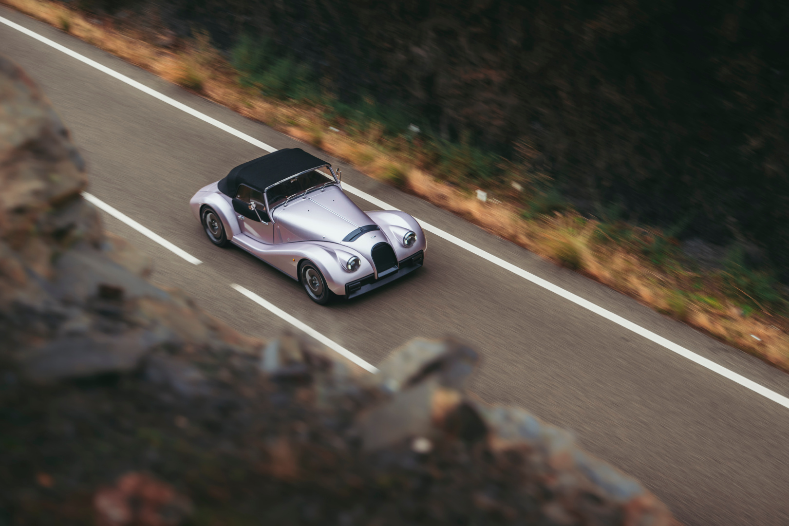 SMALL_Morgan_Supersport_Location_Lilac_065
